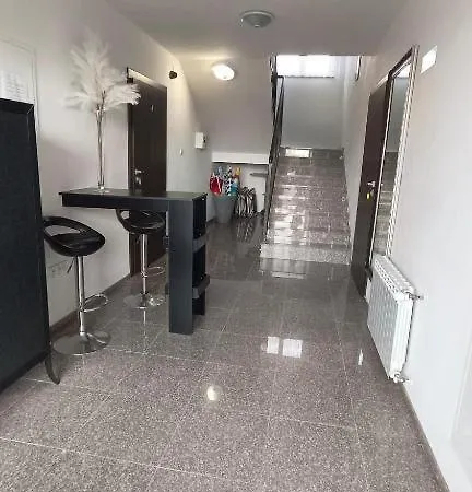 Nad Stawem I I Ii Gasthuis *