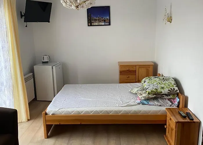 Nad Stawem I I Ii * 萨比诺瓦